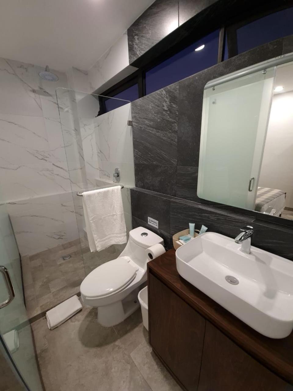 ホテル La Casa Mia レオン 部屋 写真