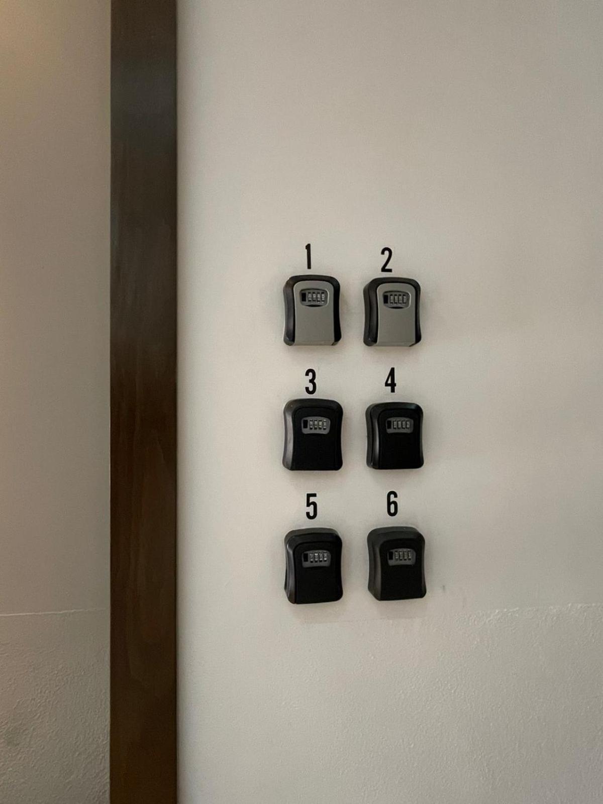 ホテル La Casa Mia レオン エクステリア 写真